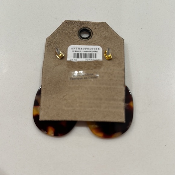 NWT Anthropology resin dangle earrings! - Picture 3 of 3